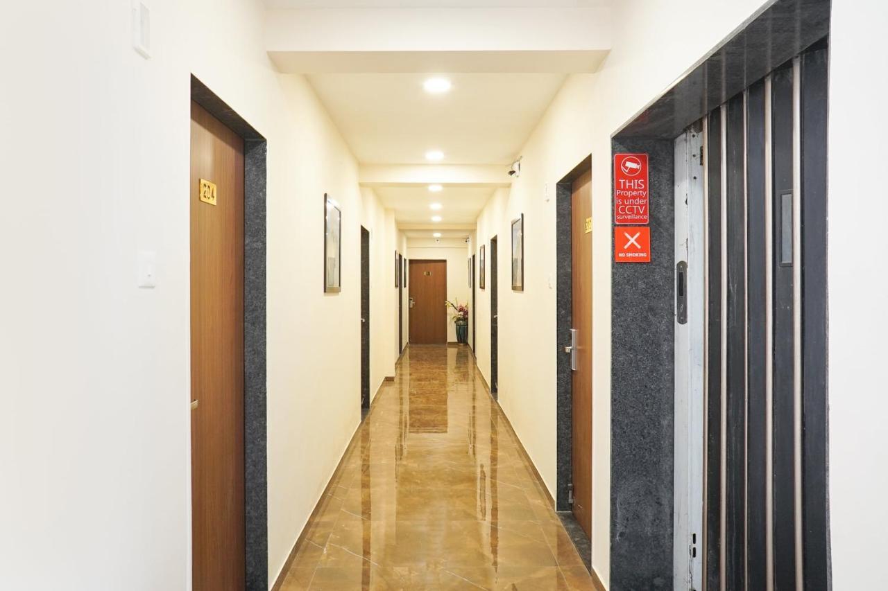Oyo 19182 Hotel Montana Lonavala Eksteriør billede